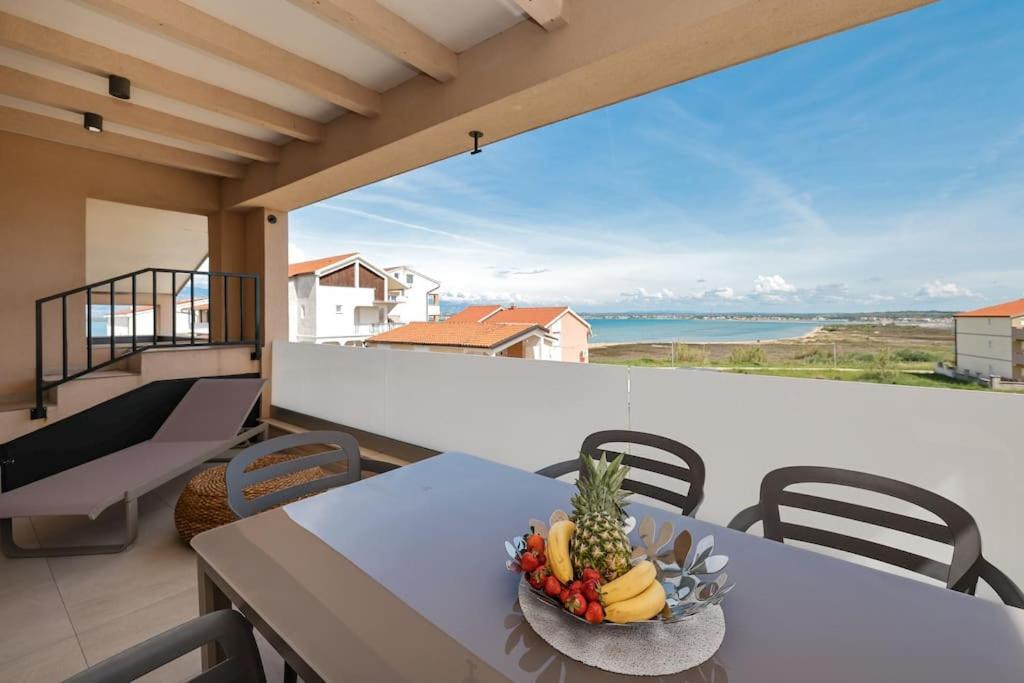 Villa Nika Nin Zimmer foto