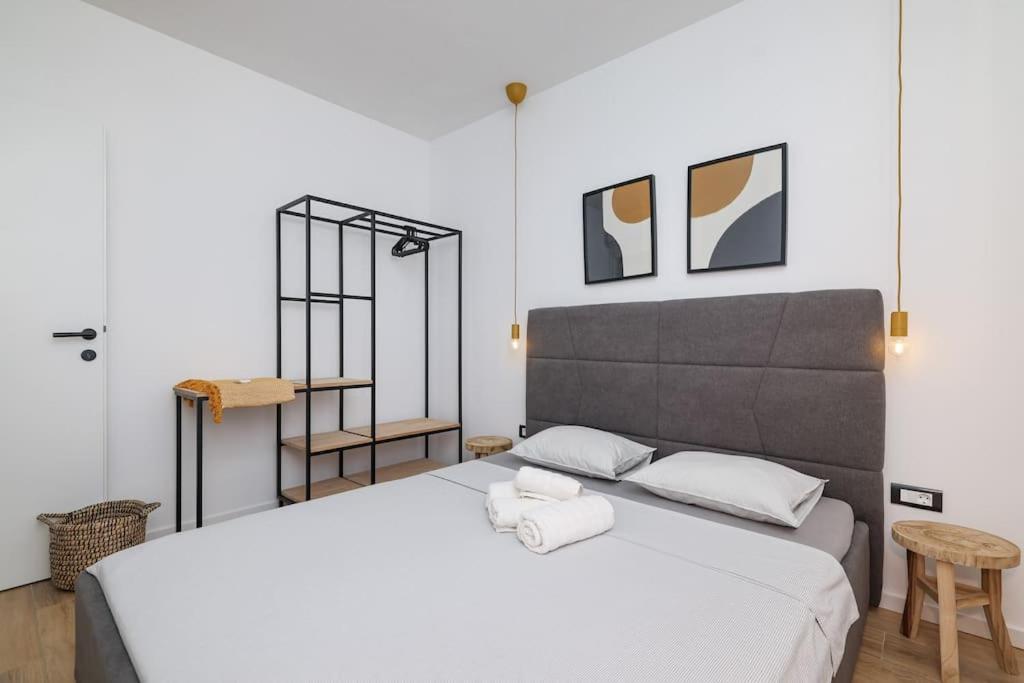 Villa Nika Nin Zimmer foto
