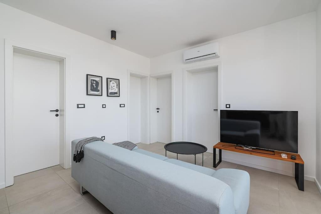 Villa Nika Nin Zimmer foto